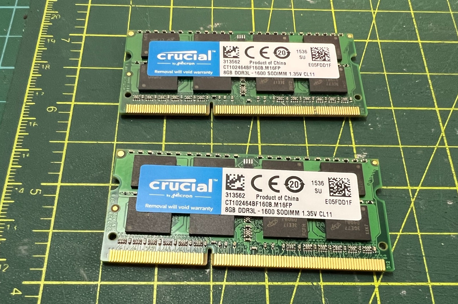 Crucial 16GB (2x8Gb) PC3-12800 DDR3-1600 SODIMM 1.35V Memory RAM CT102464BF160B