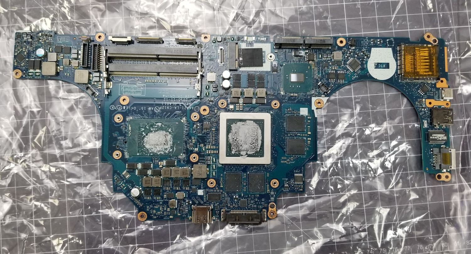 Dell Alienware 17 R3 i7-6820HK 2.7GHz Motherboard GTX 980M LA-C912P YRFN8