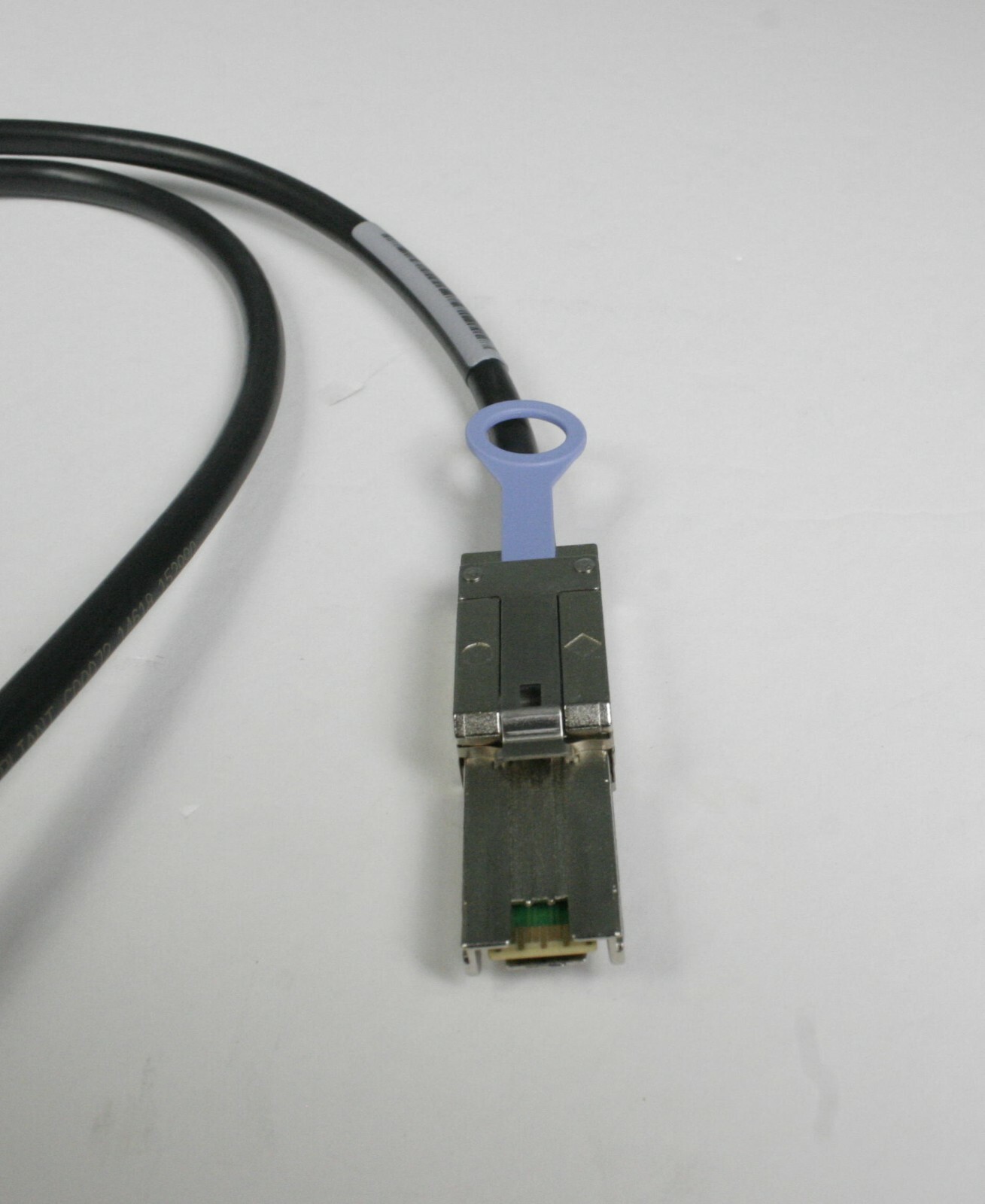 New Dell .6 meter external mini-SAS cable SFF-8088 SAS SFF-8088 W508F