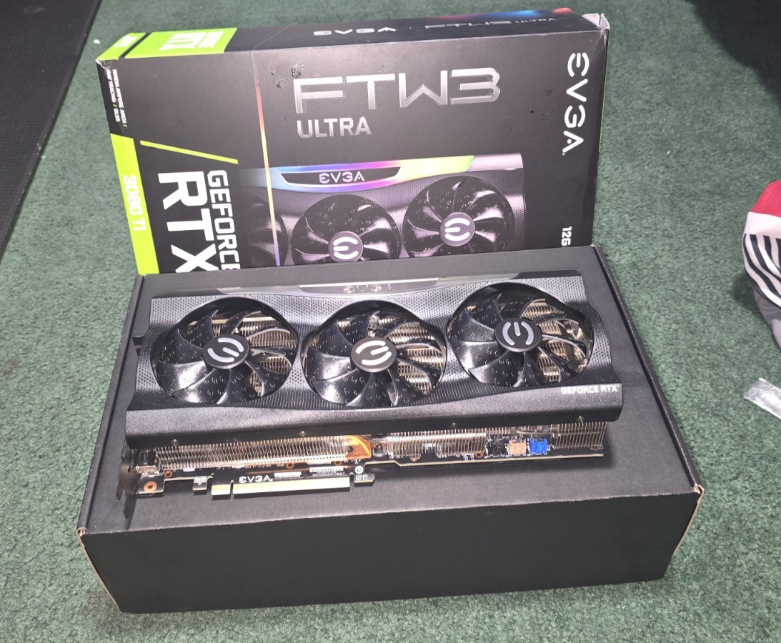 EVGA NVIDIA GeForce RTX 3080 Ti FTW3 Ultra 12GB GDDR6X Graphics Card