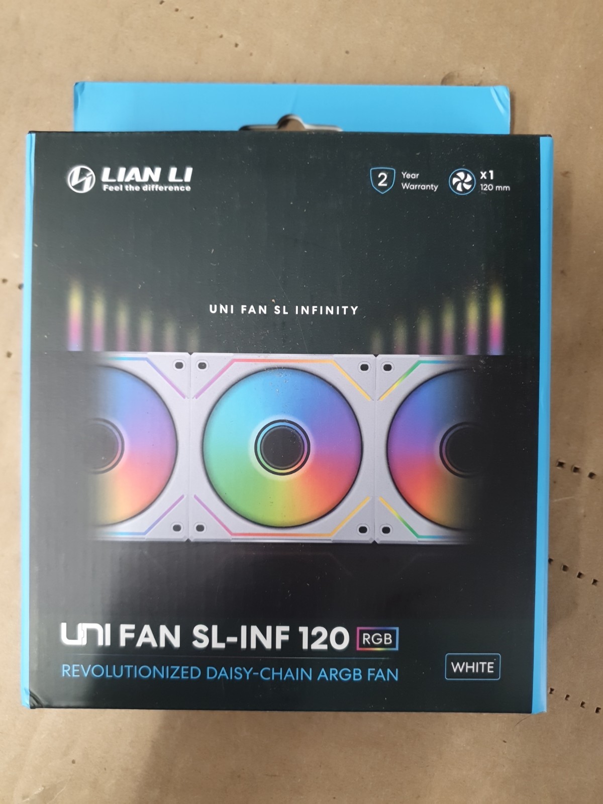 Lian Li UNI Fan SL Infinity Fluid Dynamic Bearing 120MM CASE Fan – White