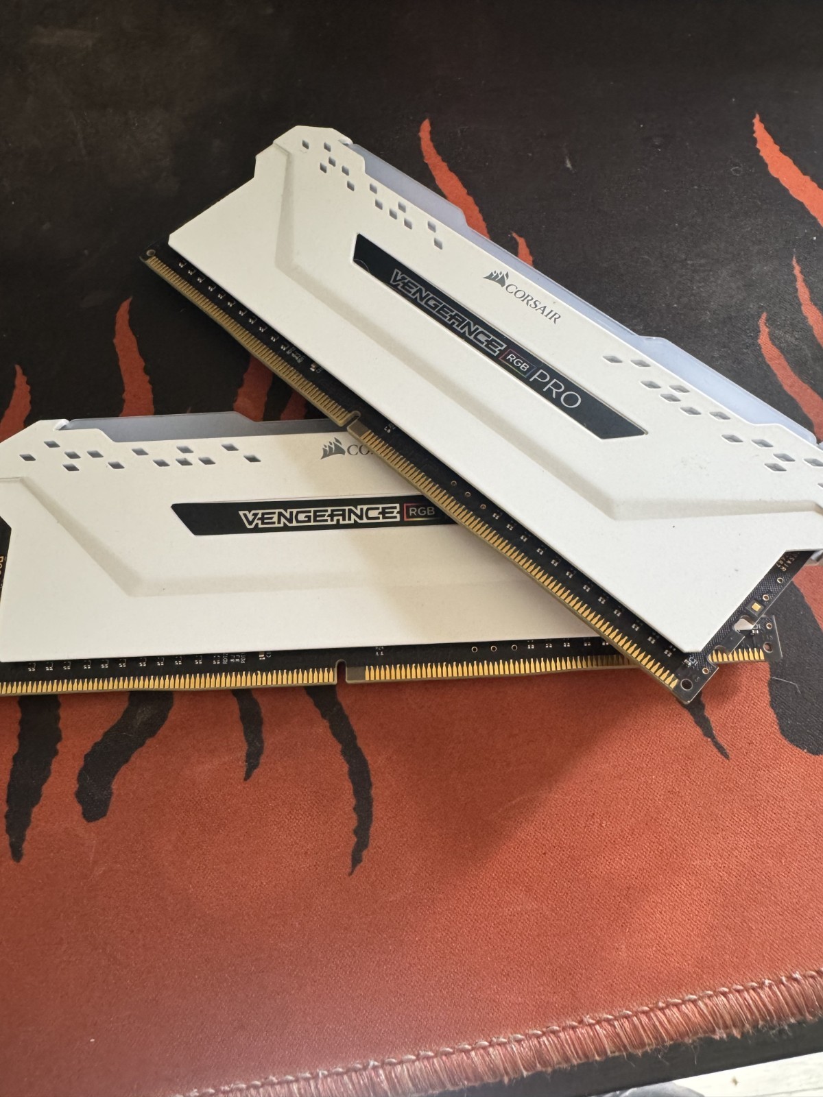 Corsair 16GB (2 x 8GB) DDR4 DRAM 3200MHz C16 Memory Kit