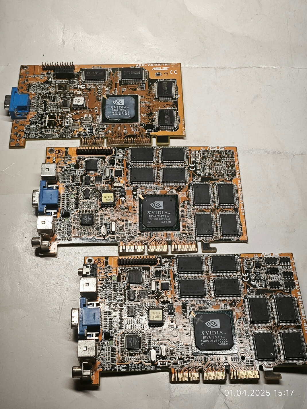 AGP 3D Graphics Card LOT x3 ASUS AGP-V3400/16 + V3800 PRO/32 *NAKED Cards only*