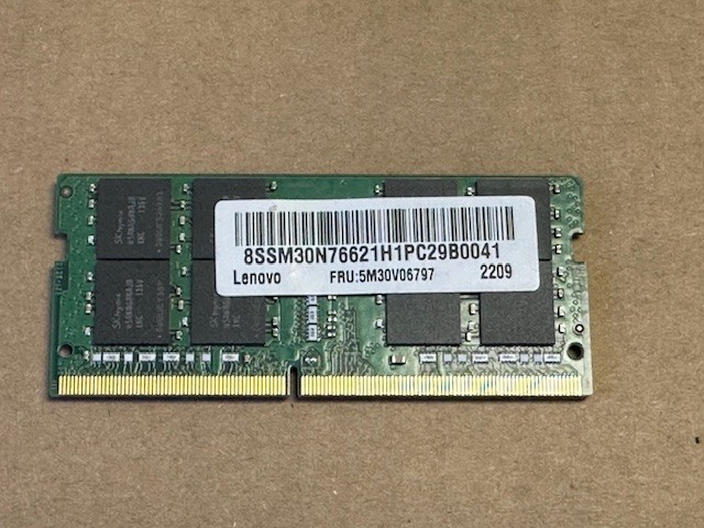 LENOVO FRU: 5M30V06797 32GB SODIMM DDR4 3200 MHz – SK HYNIX HMAA4GS6AJR8N-XN