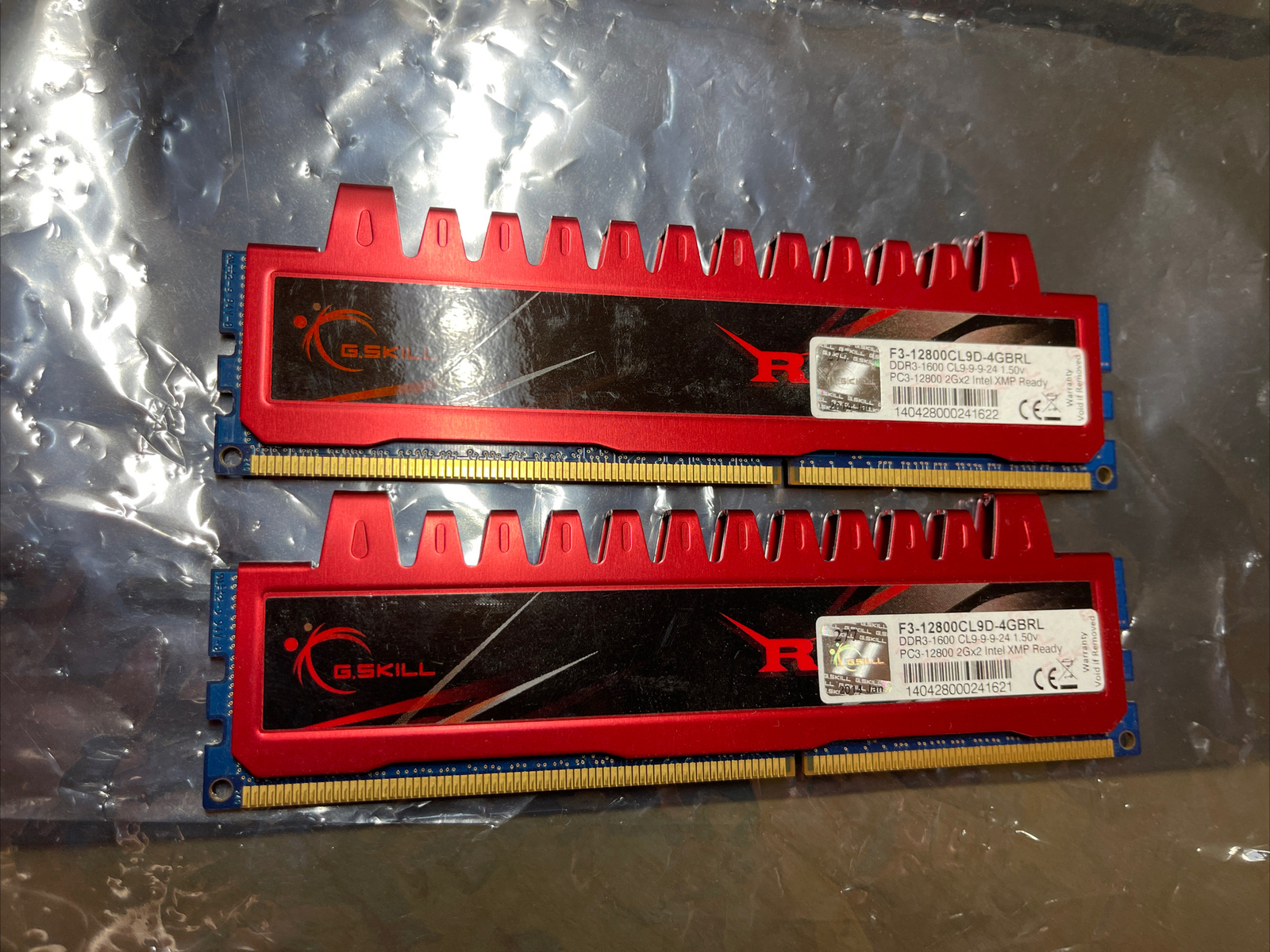 G.Skill Ripjaws 4GB (2x2GB) PC3-12800 DDR3-1600 Memory F3-12800CL9D-4GBRL 014