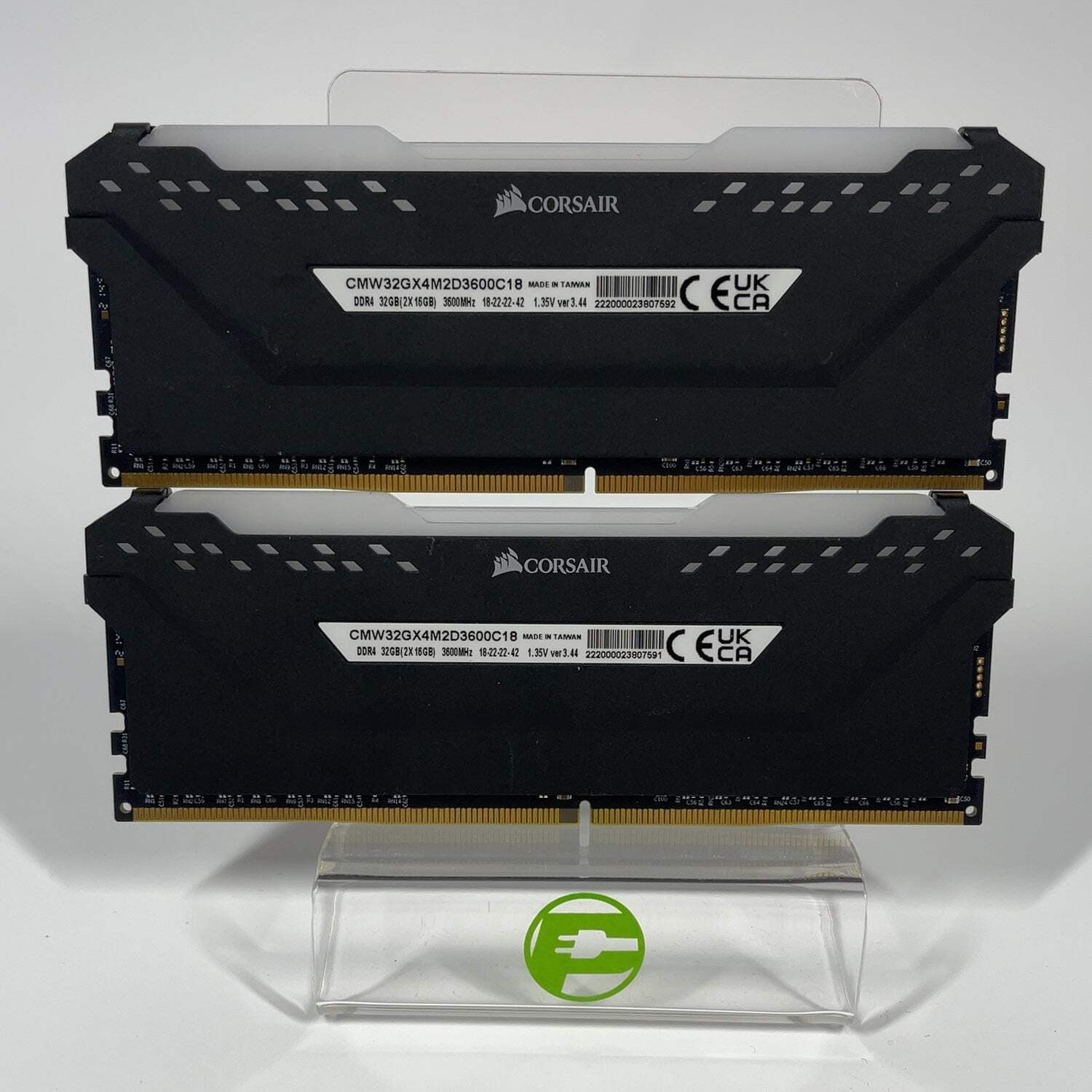 Corsair Vengeance RGB Pro 32GB (2x16GB) RAM DDR4 3600MHz CMW32GX4M2D3600C18