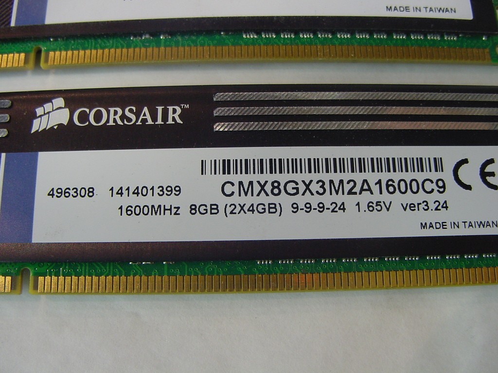COMPUTER MEMORY – 8GB (2X4GB) CORSAIR DDR3 XMS3 CMX8GX3M2A1600C9