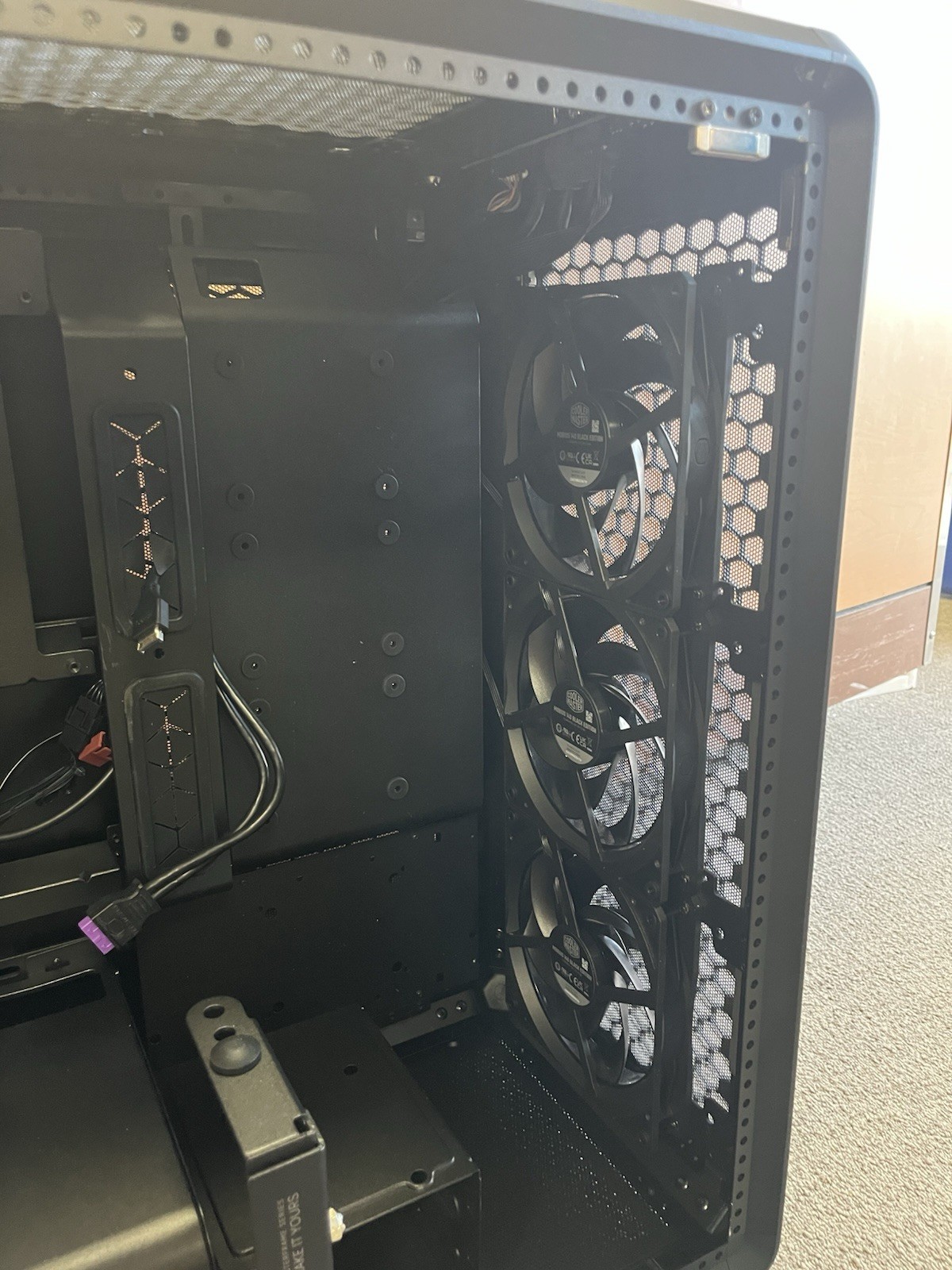 Cooler Master Premium Modular ATX Case MasterFrame 600