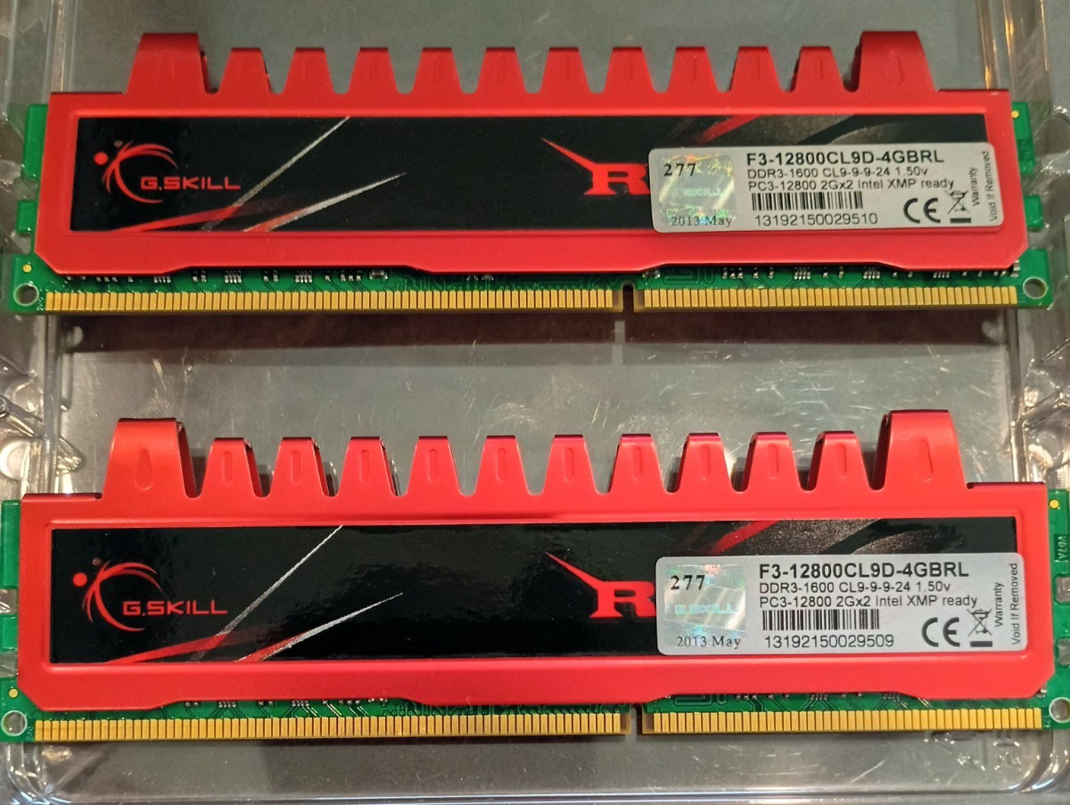 G.Skill 4GB RAM (2x2GB) PC3-12800 DDR3-1600 Desktop SDRAM F3-12800CL9D-4GBRL