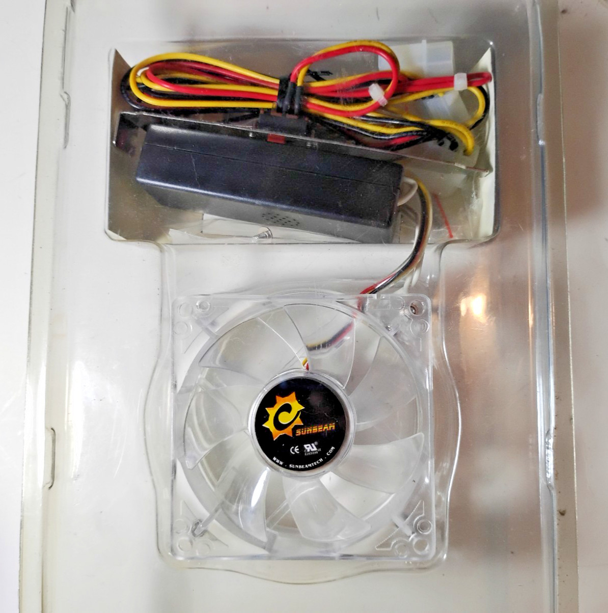 Sunbeamtech 80mm LED Crystal Case Fan Clear Blue LED 4-Pin Molex PC Cooling
