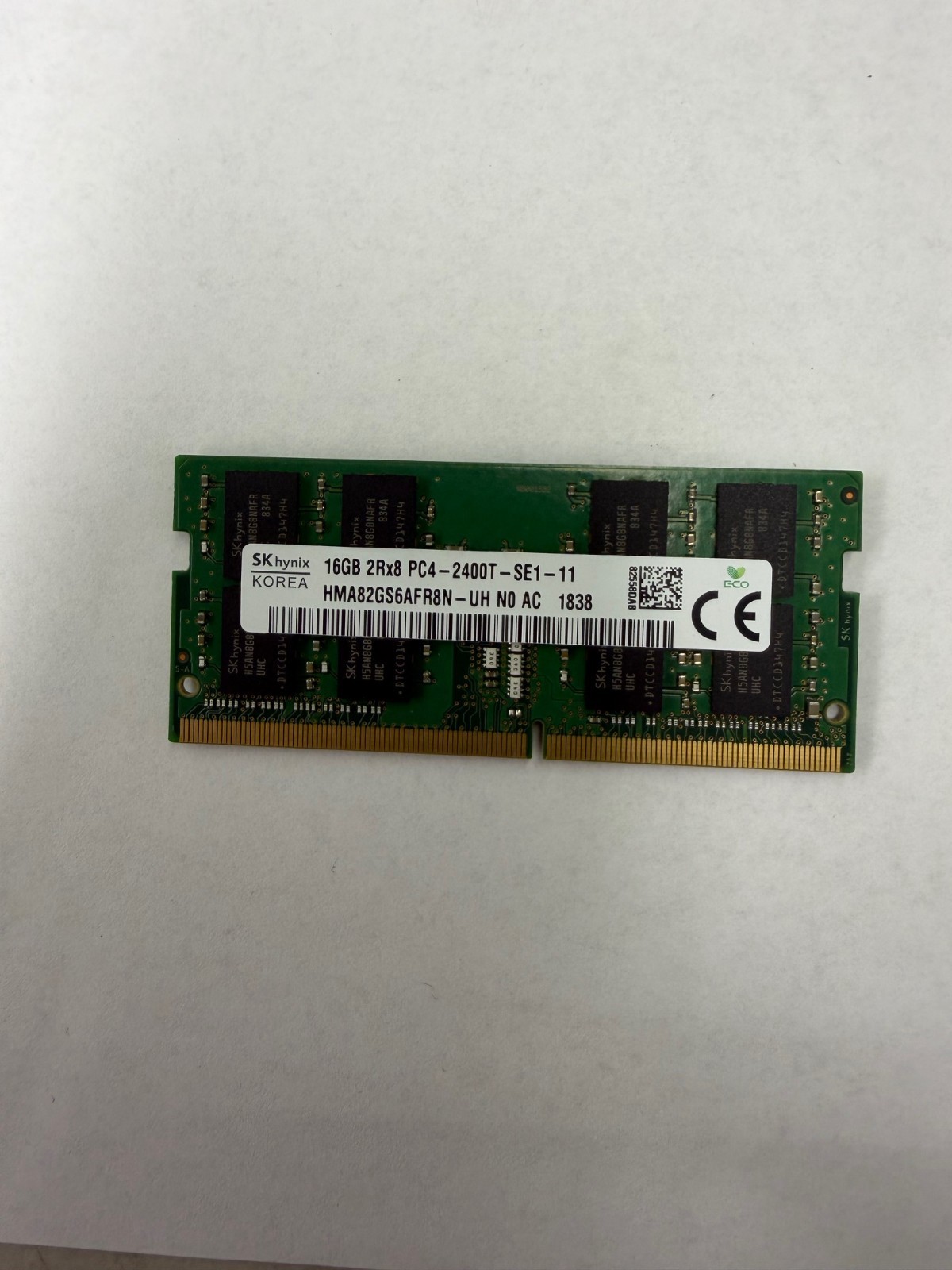 HYNIX 16GB(1x16GB) 2Rx8 PC4-2400T SODIMM LAPTOP MEMORY HMA82GS6AFR8N-UH