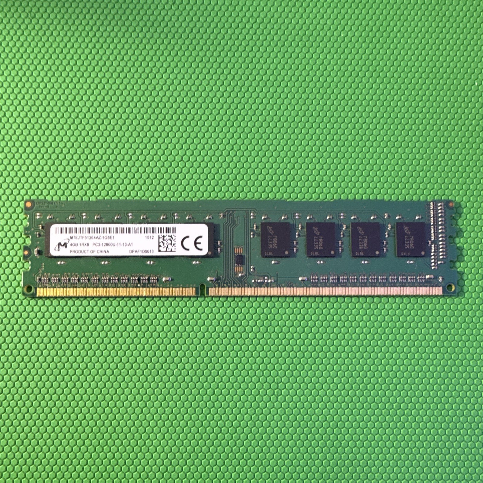 Micron 4GB DDR3 SDRAM PC3-12800 240-Pin DIMM MT8JTF51264AZ-1G6E1