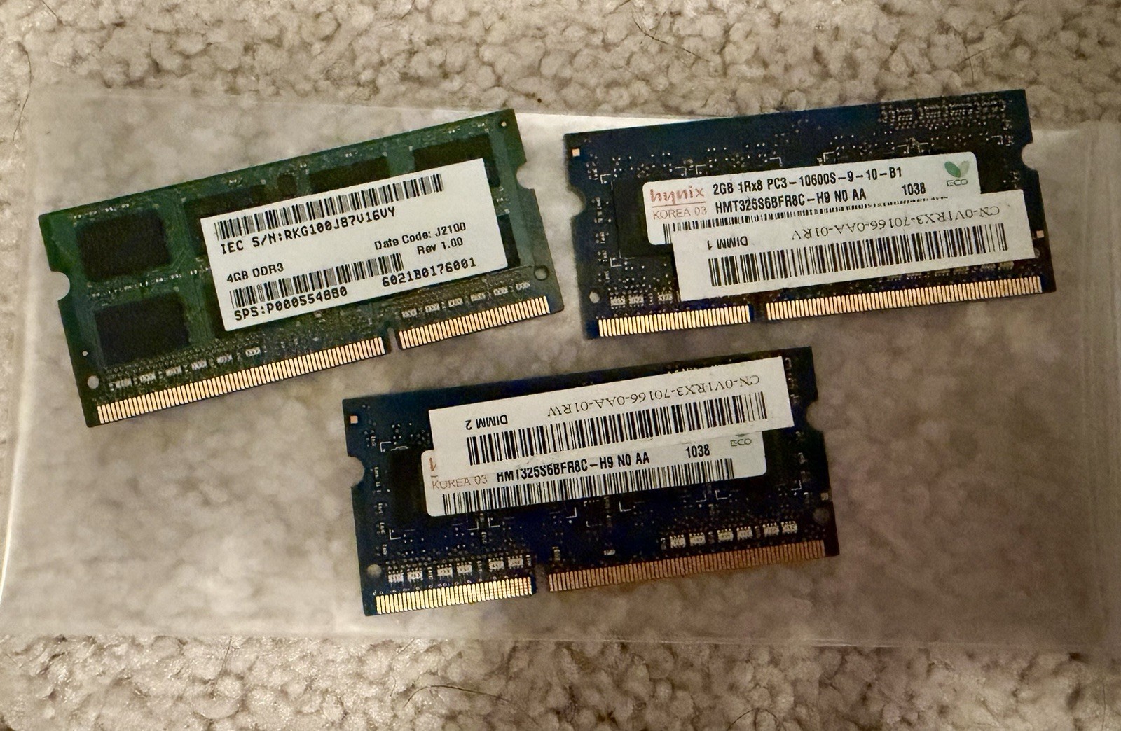 Computer Memory Boards Various Sizes And Types