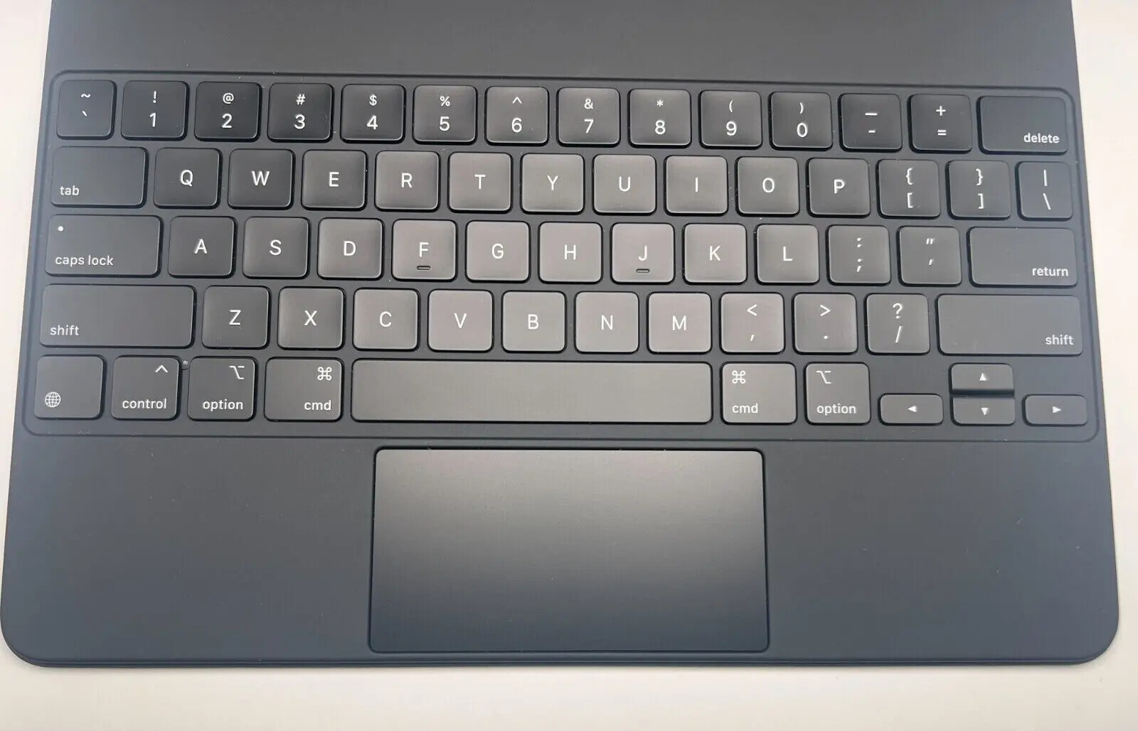 Keycap Replacement Kit – for Apple Magic Keyboard A2480 – (iPad Pro 12.9″ Gen 6)