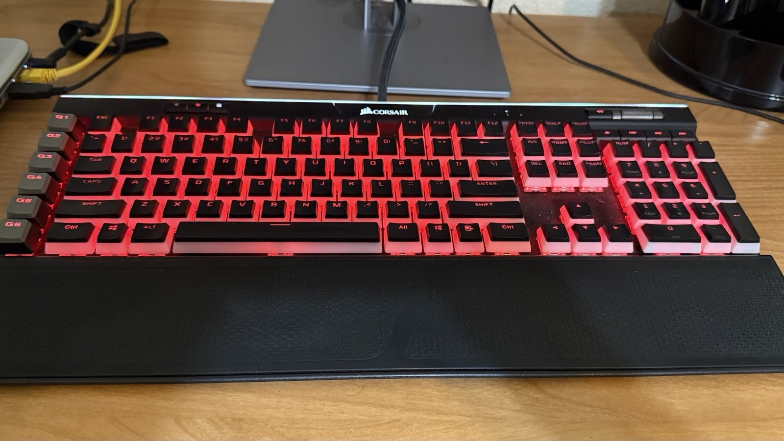 Corsair K95 RGB Platinum Gaming Keyboard Wired with RGB Lighting Effects