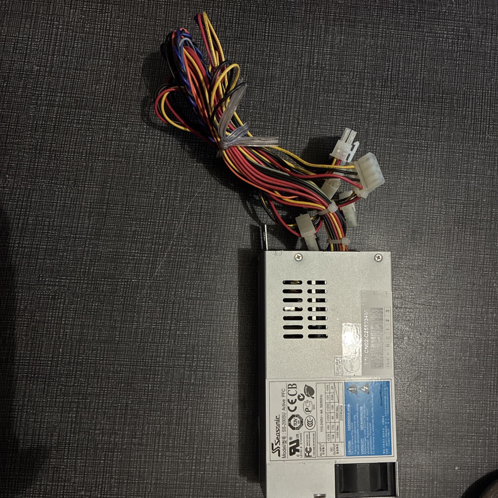 Seasonic SS-200SU Active PFC FO 200W Power Supply *TESTED*