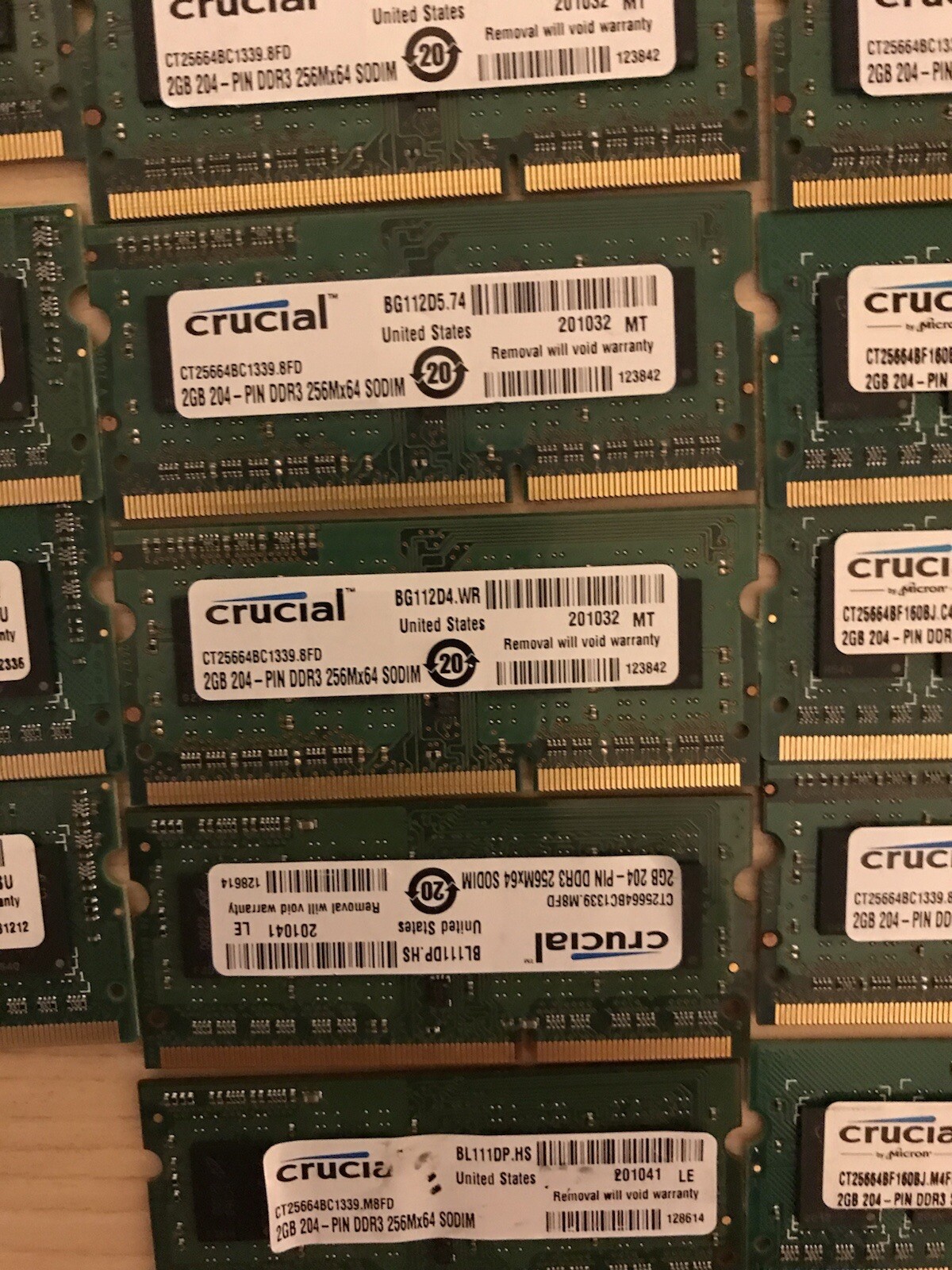 Lots of 20 Crucial 2GB 204-PIN DDR3 256Mx64 SODIM Laptop Memory CT25664BC1339