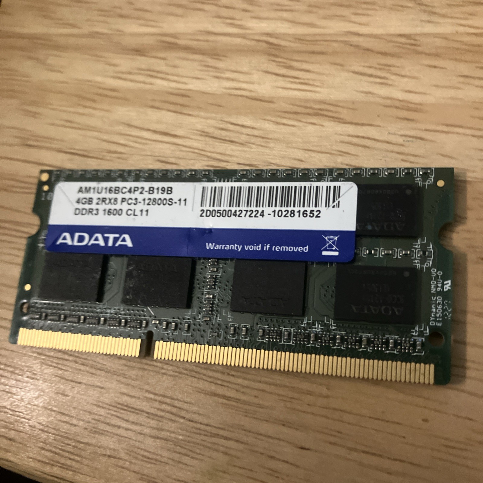ADATA 4GB DDR3 PC3-12800S SO-DIMM 204-Pin 1600MHz Laptop RAM AM1U16BC4P2-B19H