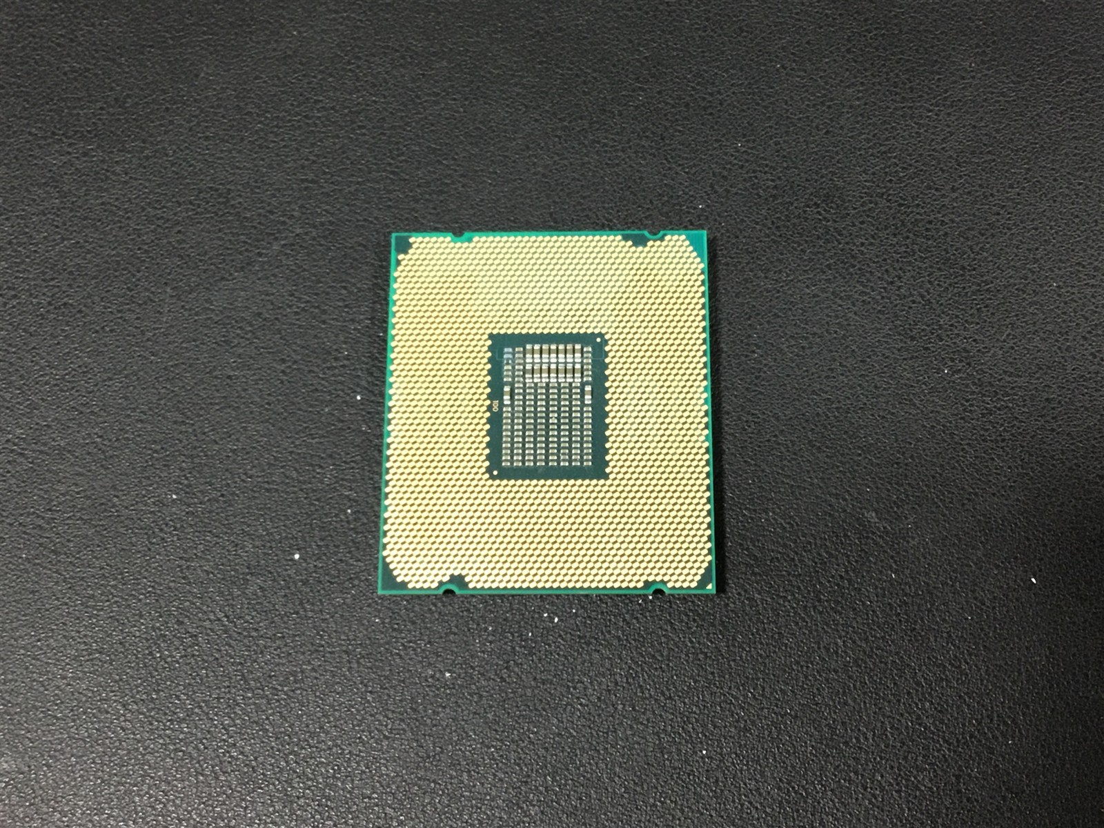 Intel Core i9-10900X 3.70GHz CPU Processor SRGV7
