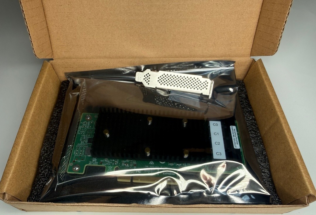 Broadcom LSI 9400-16i 12Gs Tri-Mode SAS SATA NVMe HBA 16 Port IT mode ZFS Unraid