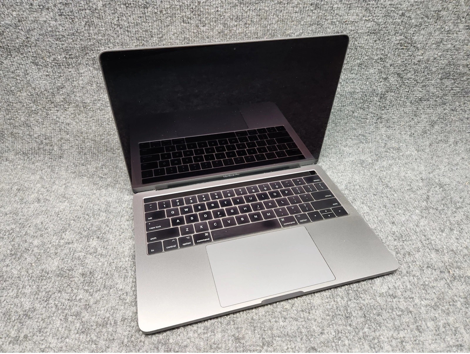 Apple MacBook Pro A1706 12″ Laptop Screen/Case/Keyboard ONLY *No Motherboard*