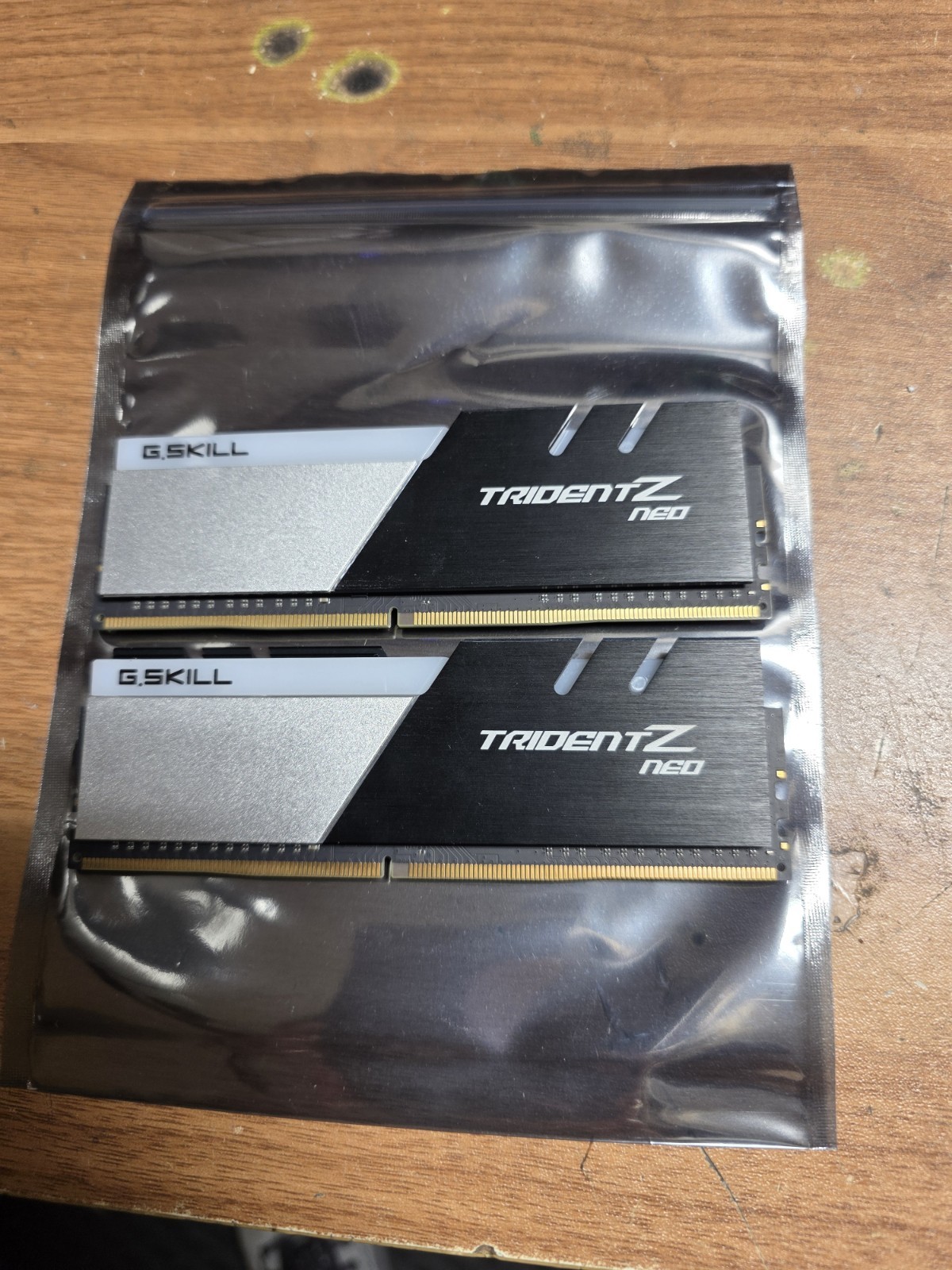 G. SKILL TRIDENT Z NEO 32GB (2X16) MEMORY KIT F4-3600C18D-32GTZN CL18-22-22-42