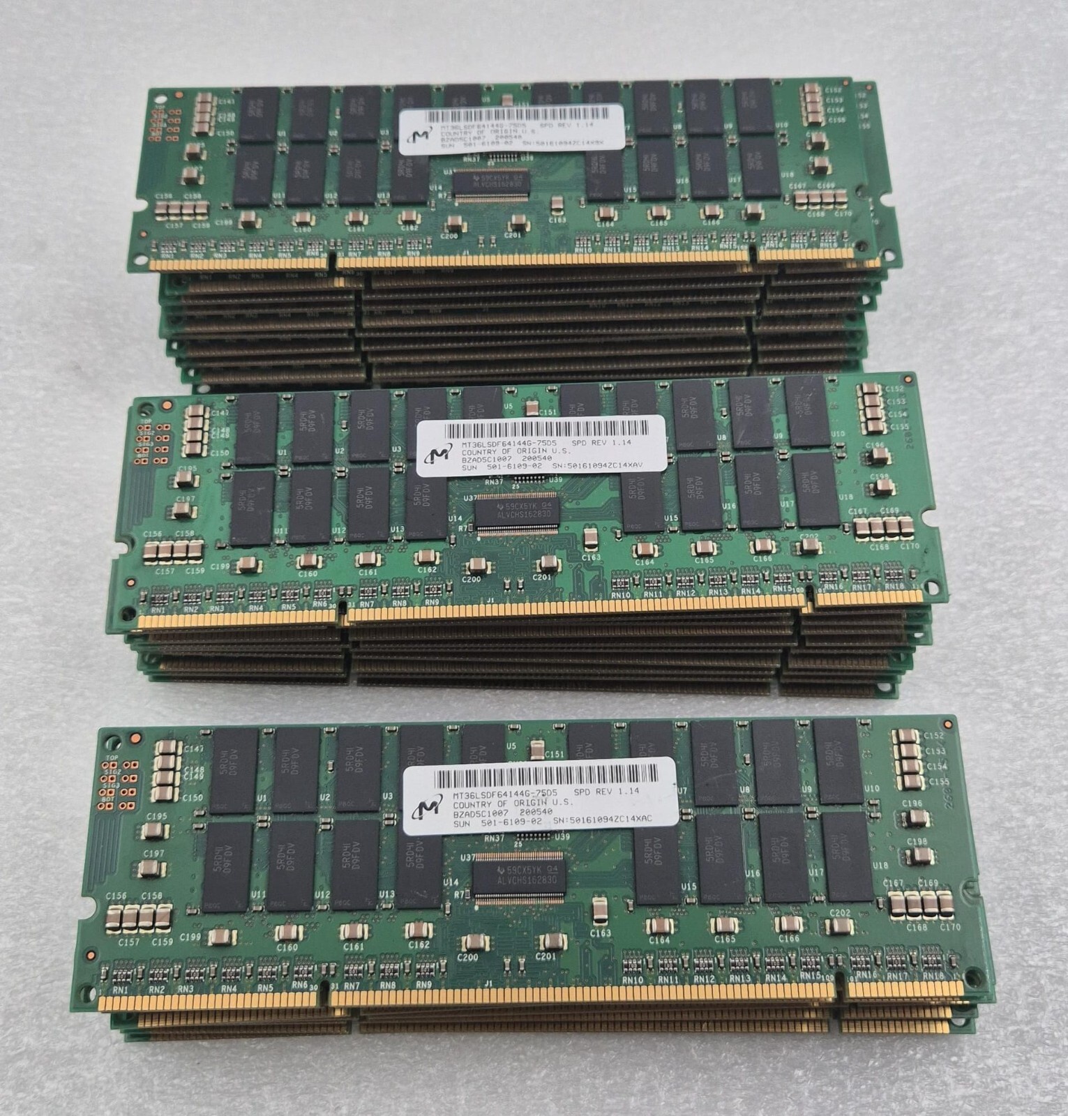 [LOT 29 PCS] Micron MT36LSDF64144G-75D5 Sun 501-6109-02 SDRAM 1GB PC-100 ECC RAM