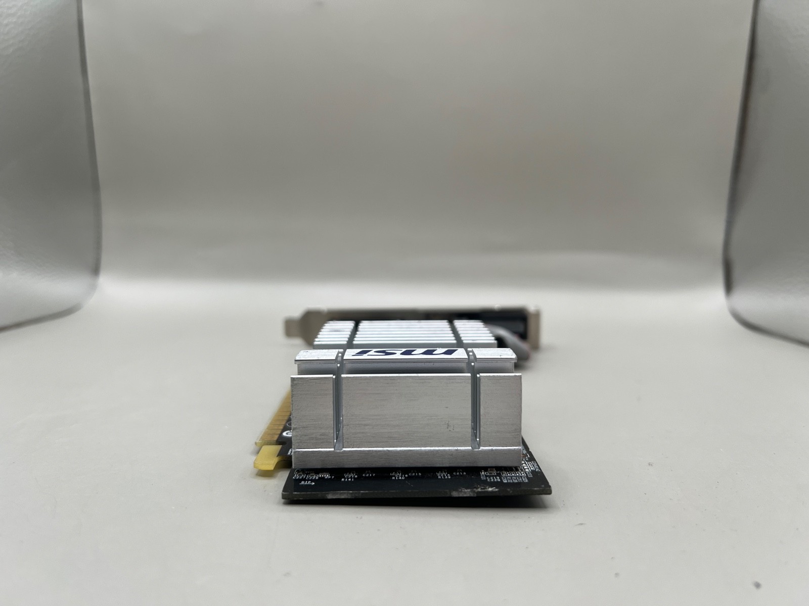 MSI NVIDIA GeForce 210 N210-MD512D3H/LP PCI Express X16 512 MB GDDR3 SDRAM CARD