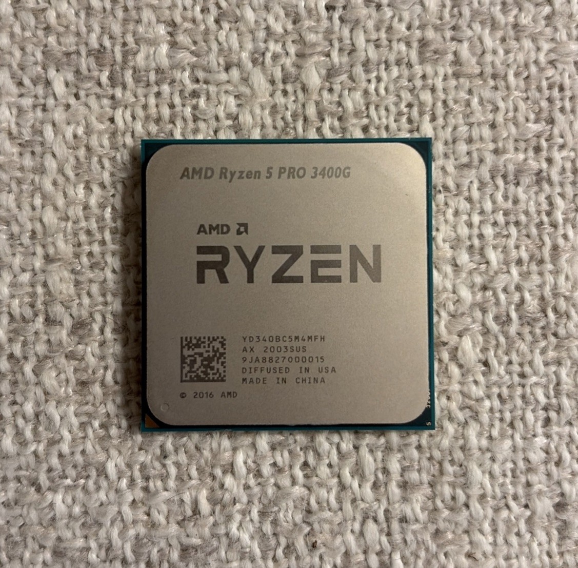 AMD Ryzen 5 Pro 3400G 4-Core 8-Thread CPU, 3.7GHz, 65W, Socket AM4