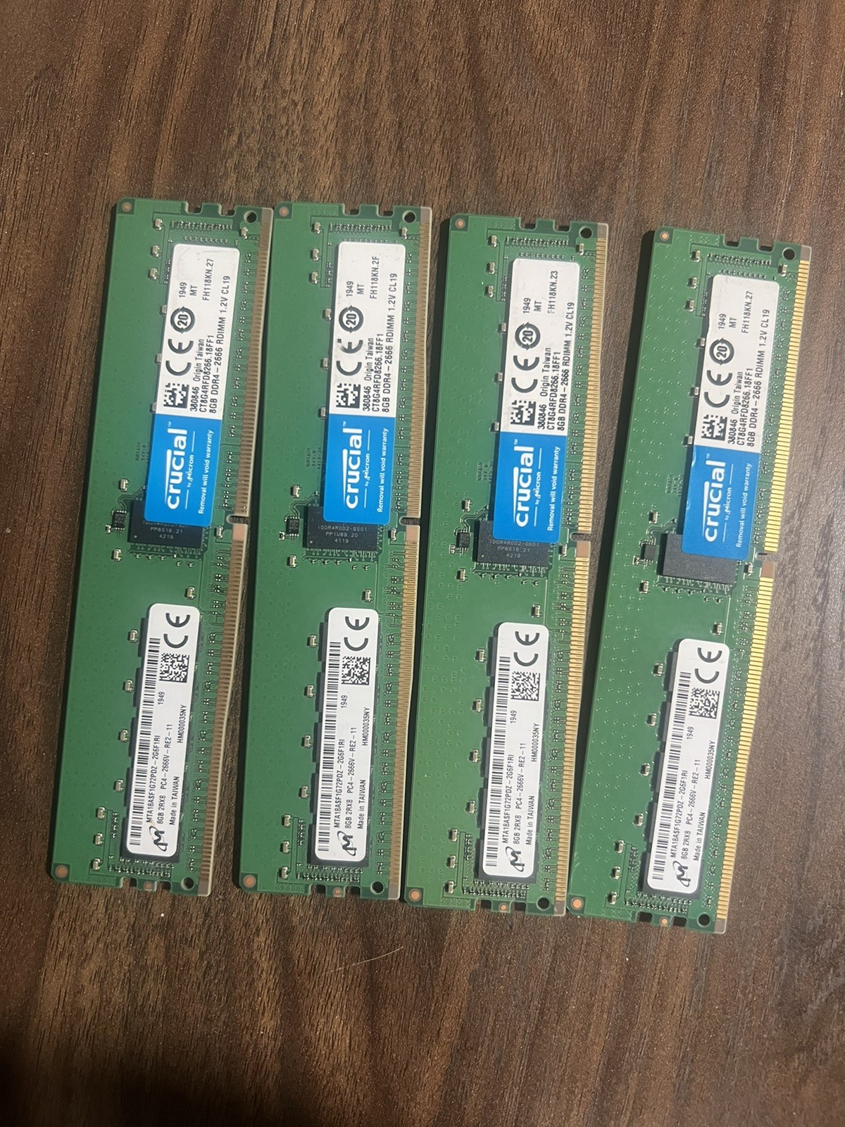 Crucial 8GB 2666MHz DDR4 DIMM RAM PC4-21300 Desktop Memory CT8G4RFD8266