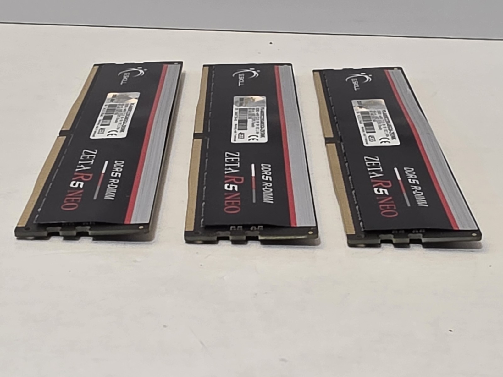 G. Skill ZETA R5 NEO 144GB (3×48GB) DDR5‑6400 RDIMM AMD EXPO READY – PREOWNED