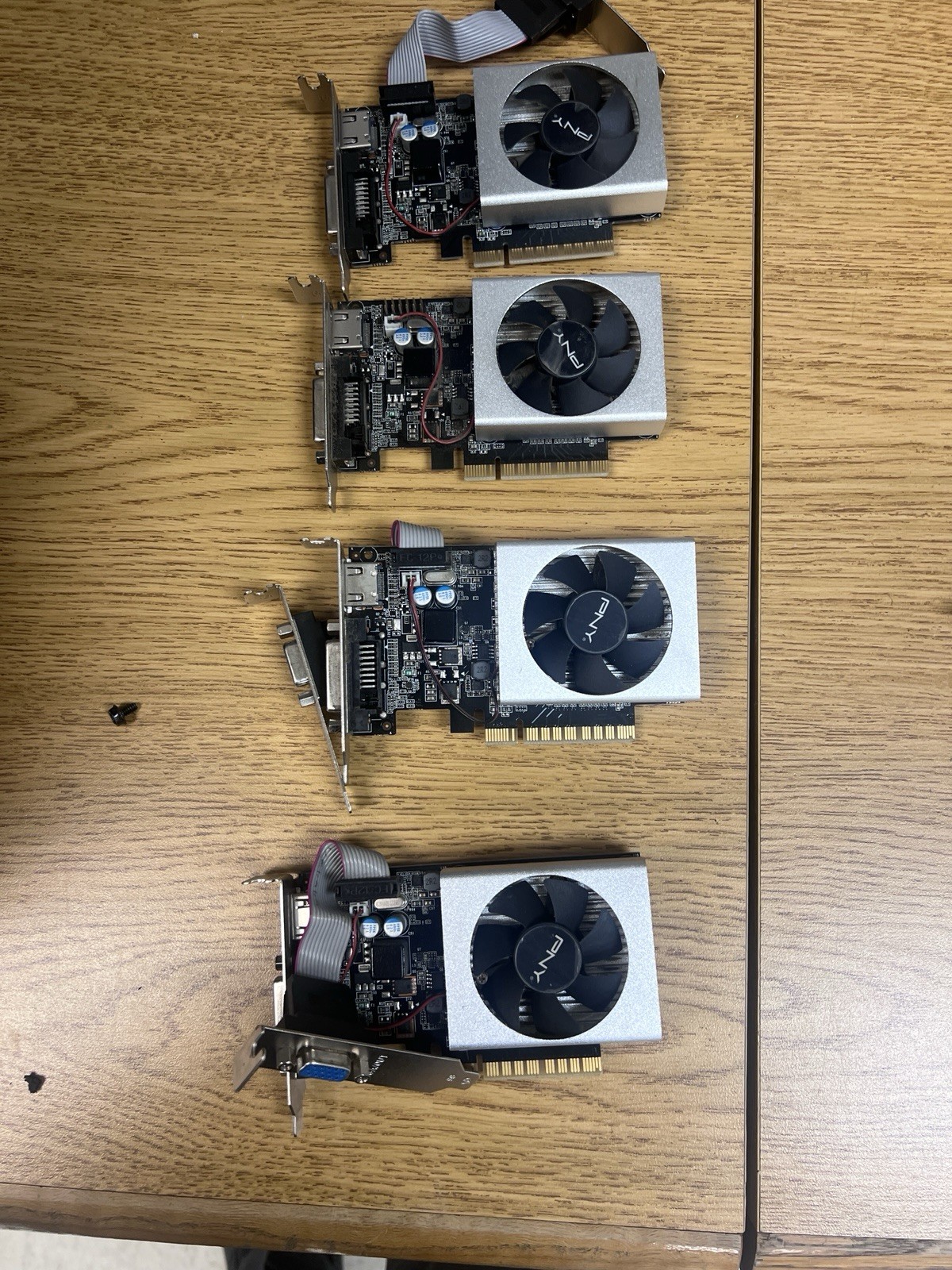 ✨ (5) PNY Nvidia Geforce GT 710 2 GB DDR3 PCI Express x8 Video Cards✨