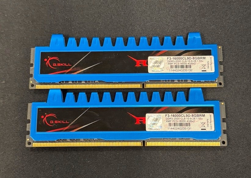 G.SKILL Ripjaws 8GB (2x4GB) DDR3 2000MHz PC3-16000 RAM