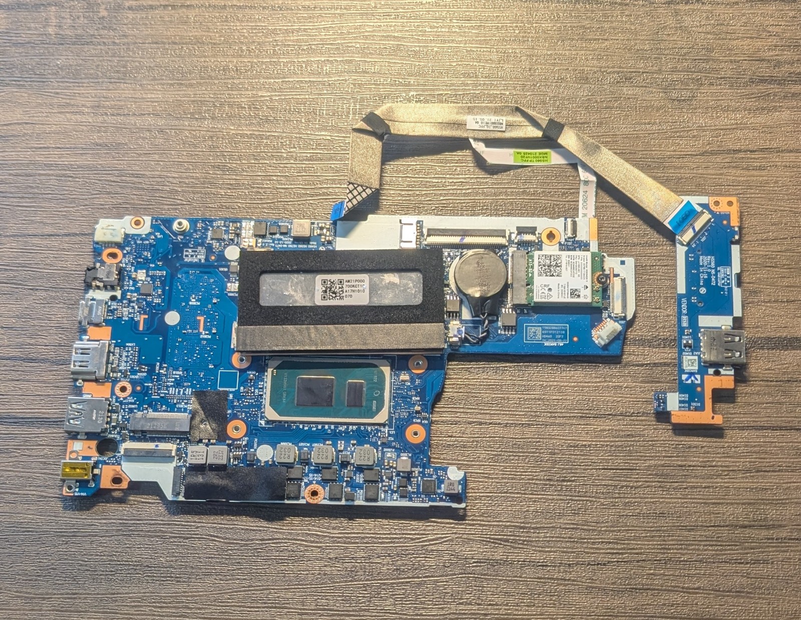 Lenovo IdeaPad 3 15ITL6 Motherboard Intel i5 Iris Xe FOR PARTS