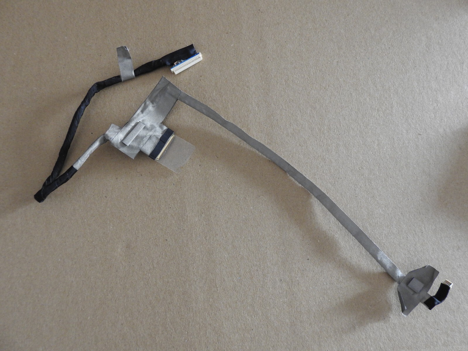Medion E7212 notebook display cable LCD cable 50.4DN01.021 M09H1