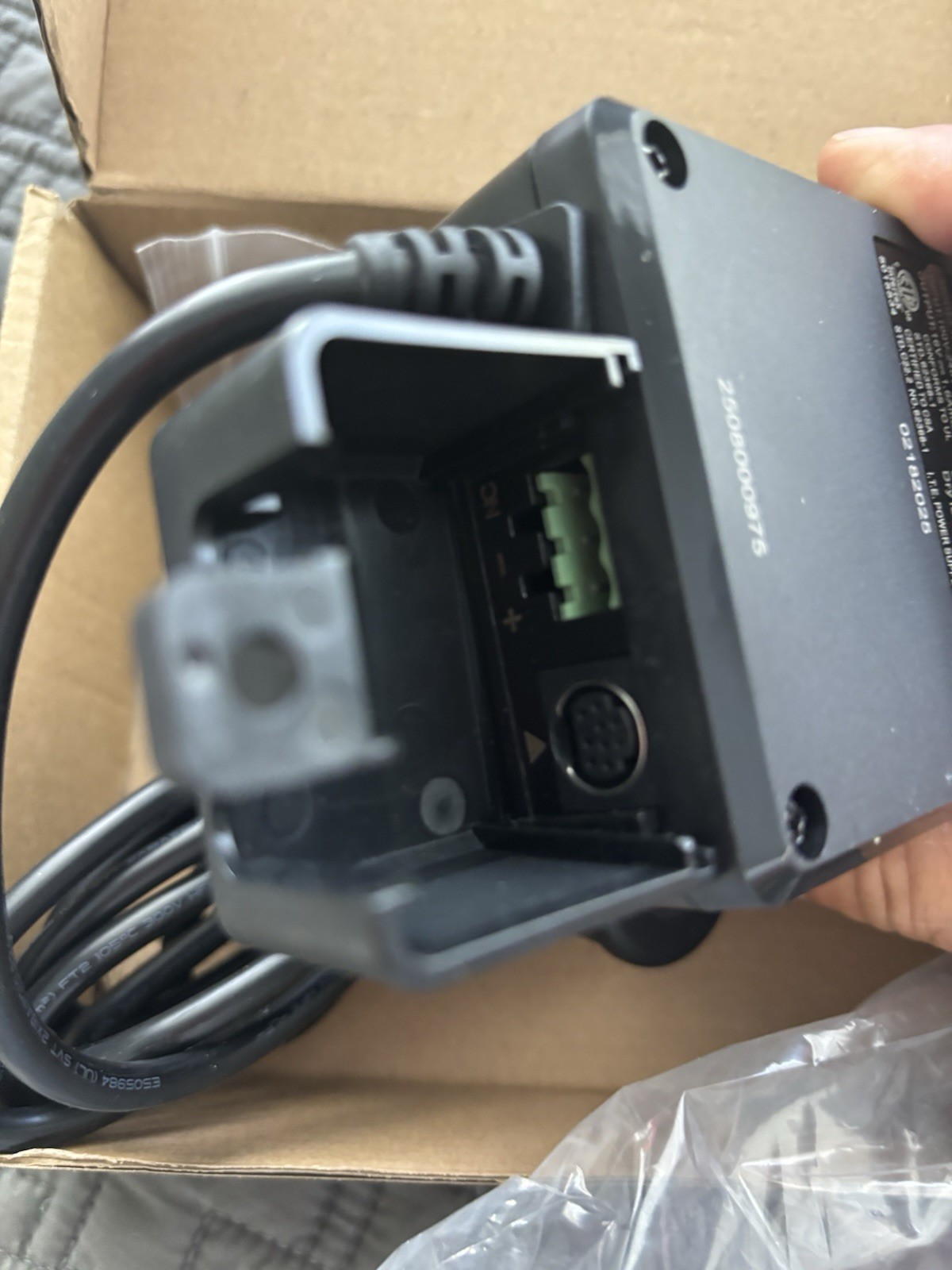 Precision Power PP25PB-16V-8 Power Supply 100V -240V 50/60 Hz
