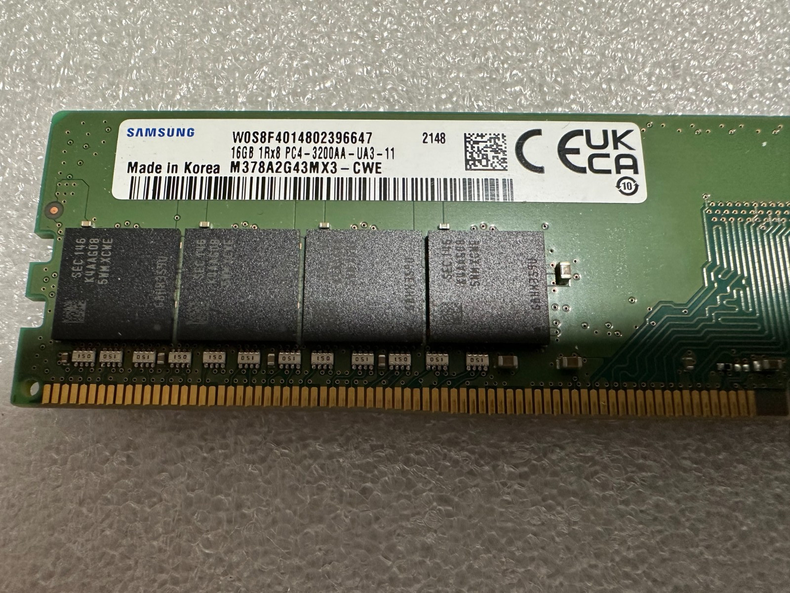 Samsung 16GB 1RX8 PC4-3200AA UDIMM Desktop Memory M378A2G43MX3-CWE