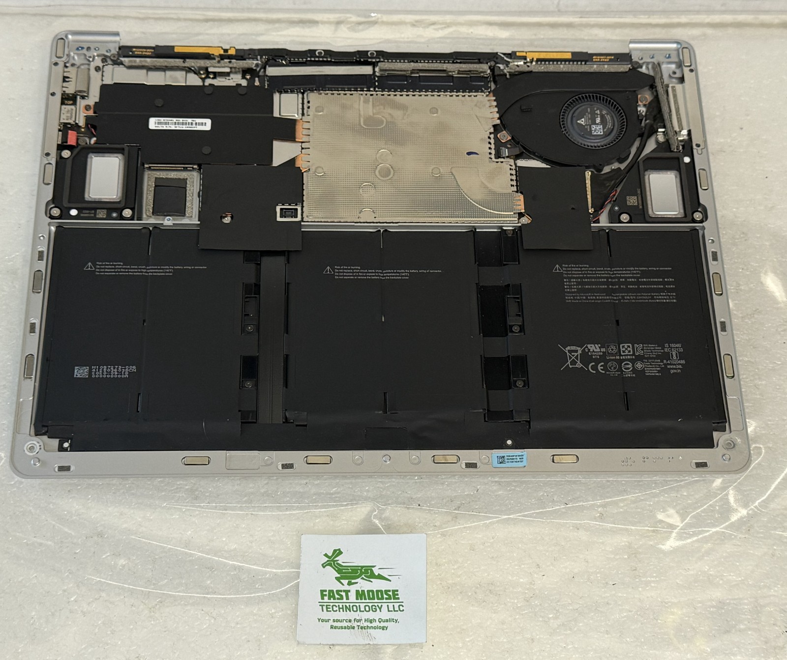 Microsoft Surface Laptop 3 13.5″ 1867 i7-1065G7 16GB Motherboard Silver Extras