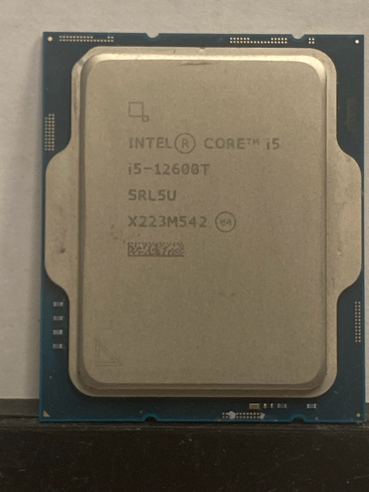 Intel Core i5-12600T (SRL5U) @ 2.1GHz / 18MB Processor Only