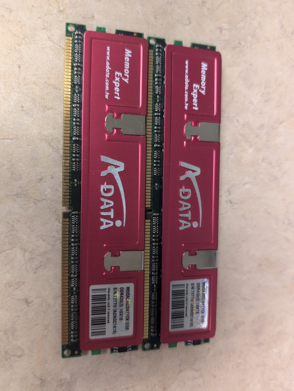 Genuine ADATA 1GB DDR-400 (PC-3200) Desktop Memory Module