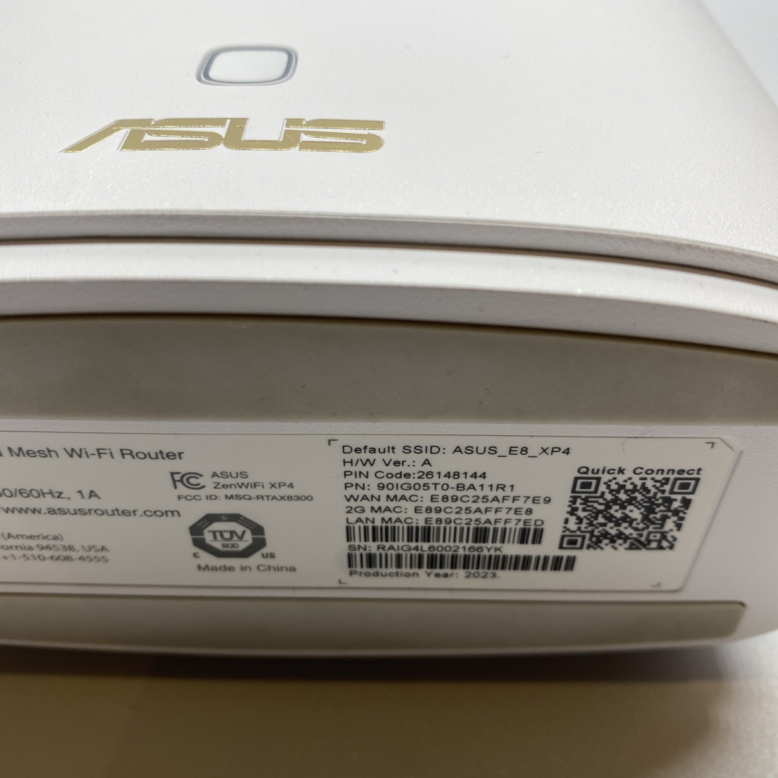 ASUS ZenWiFi AX Hybrid Powerline Mesh WiFi 6 System (XP4) – Whole Home Coverage