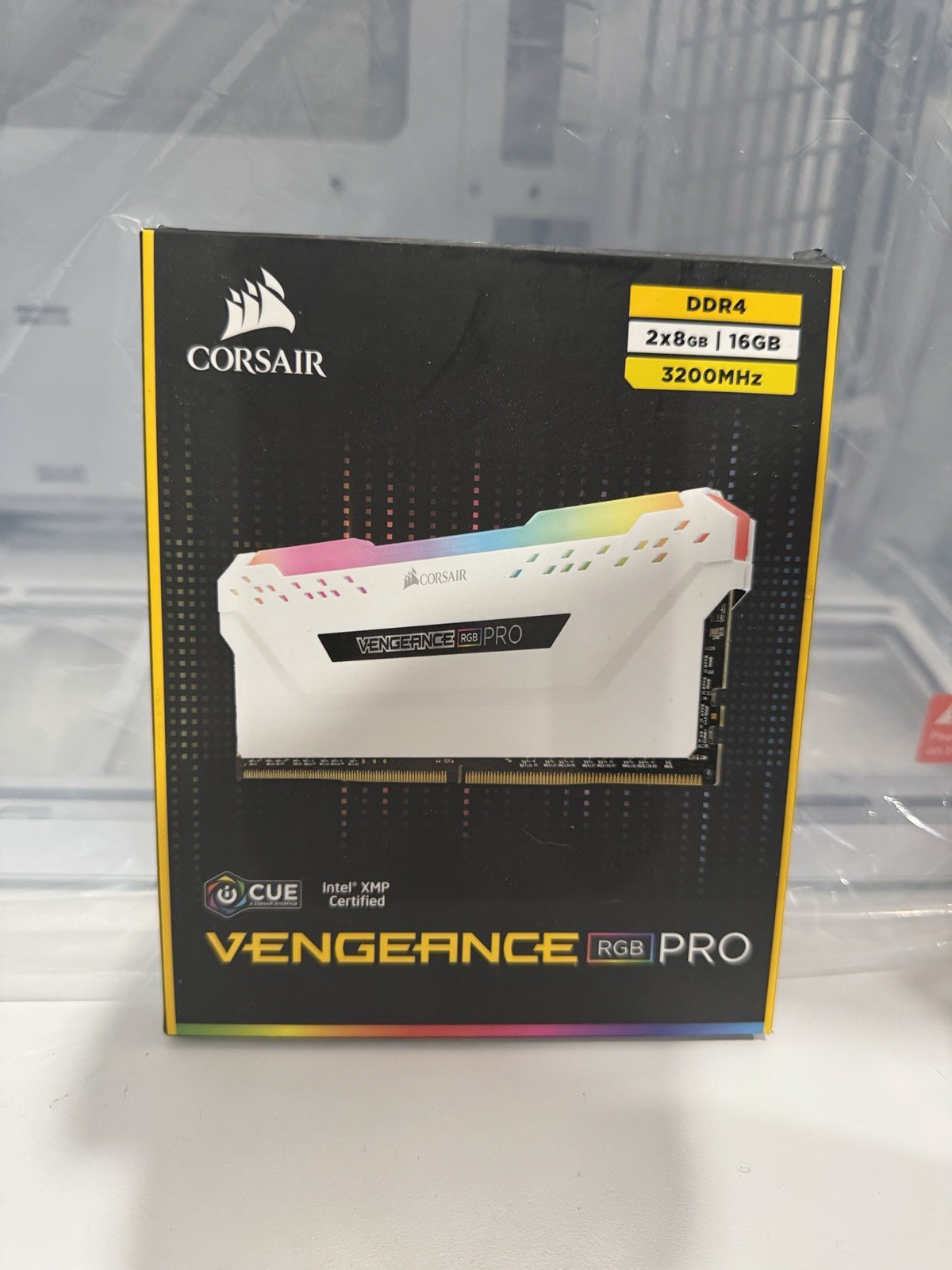 Corsair Vengeance RGB Pro 16GB DDR4 3200MHz DIMM White CMW32GX4M2C3200C16W