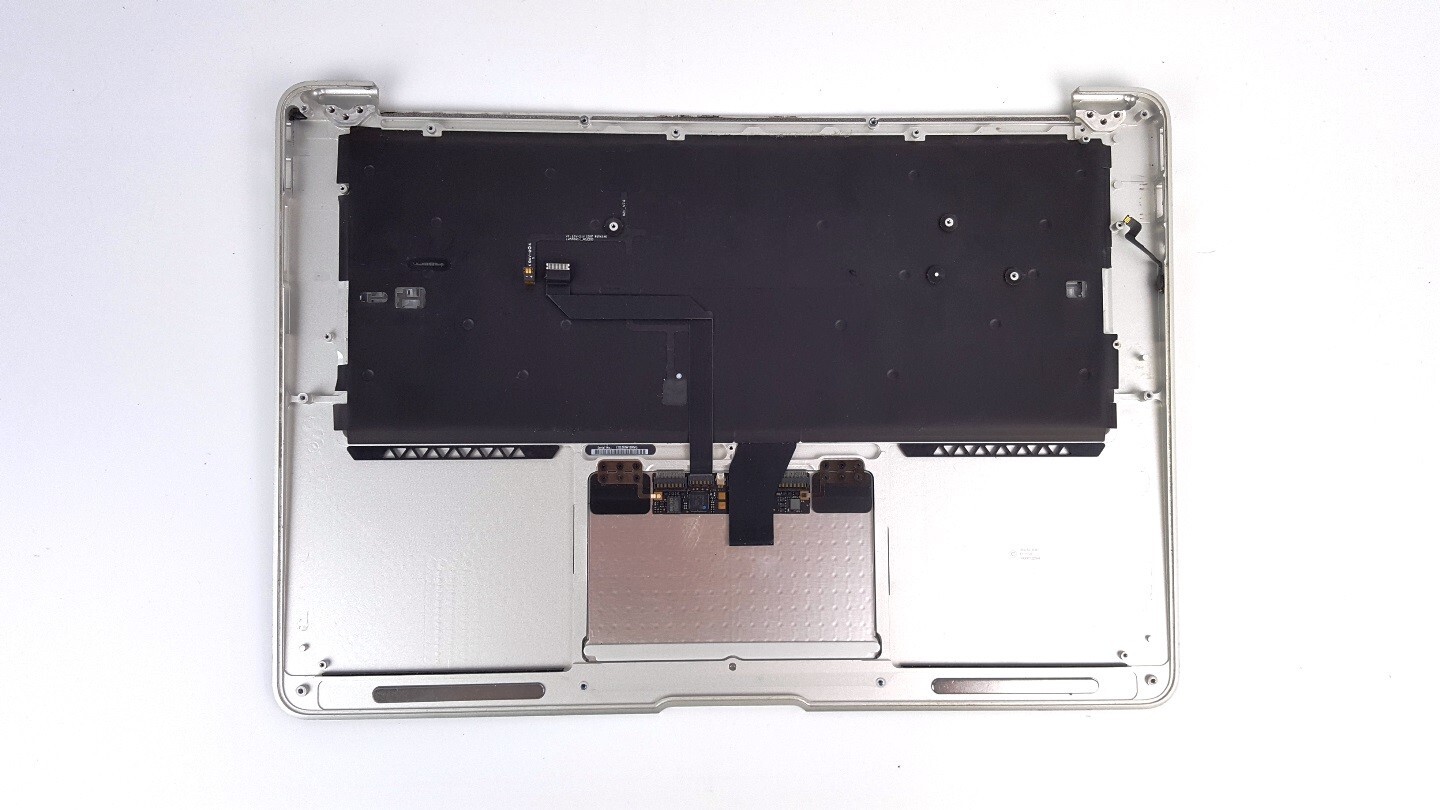 Macbook Air 13.3″ A1466 Mid 2012 Palmrest Keyboard Touchpad 069-8219 661-6635