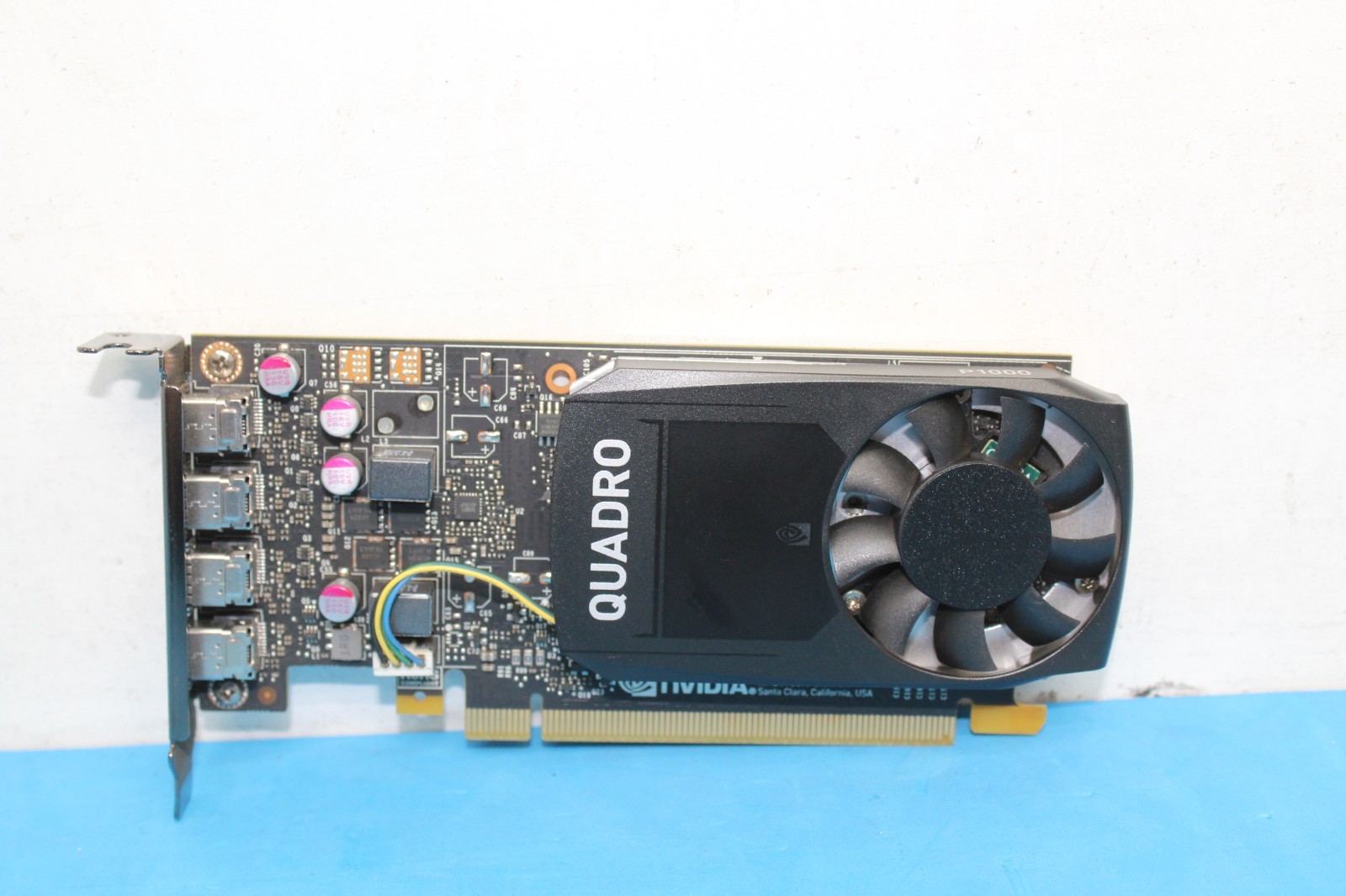 PNY Nvidia Quadro P1000 PCIe LOW-Profile Card 4GB DDR5 4xminiDP T9-A3
