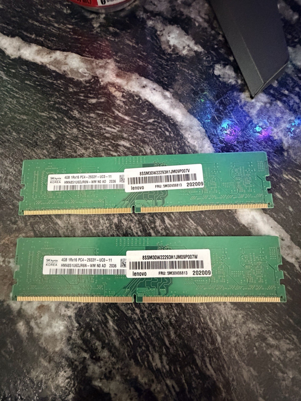 Lot of 2- 8GB Sk hynix DDR4 1Rx8 PC4-2933Y-RD1-12 HMA81GR7CJR8N-WN TG AC