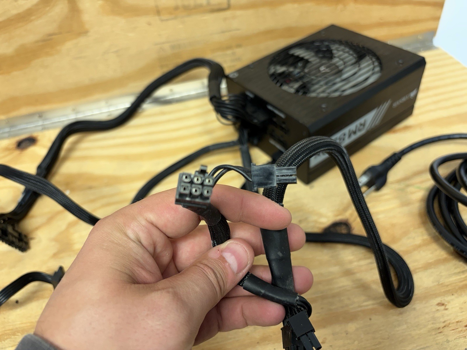 Corsair RM850x 850W Fully Modular PSU (RPS0110) – Partial Cable Set