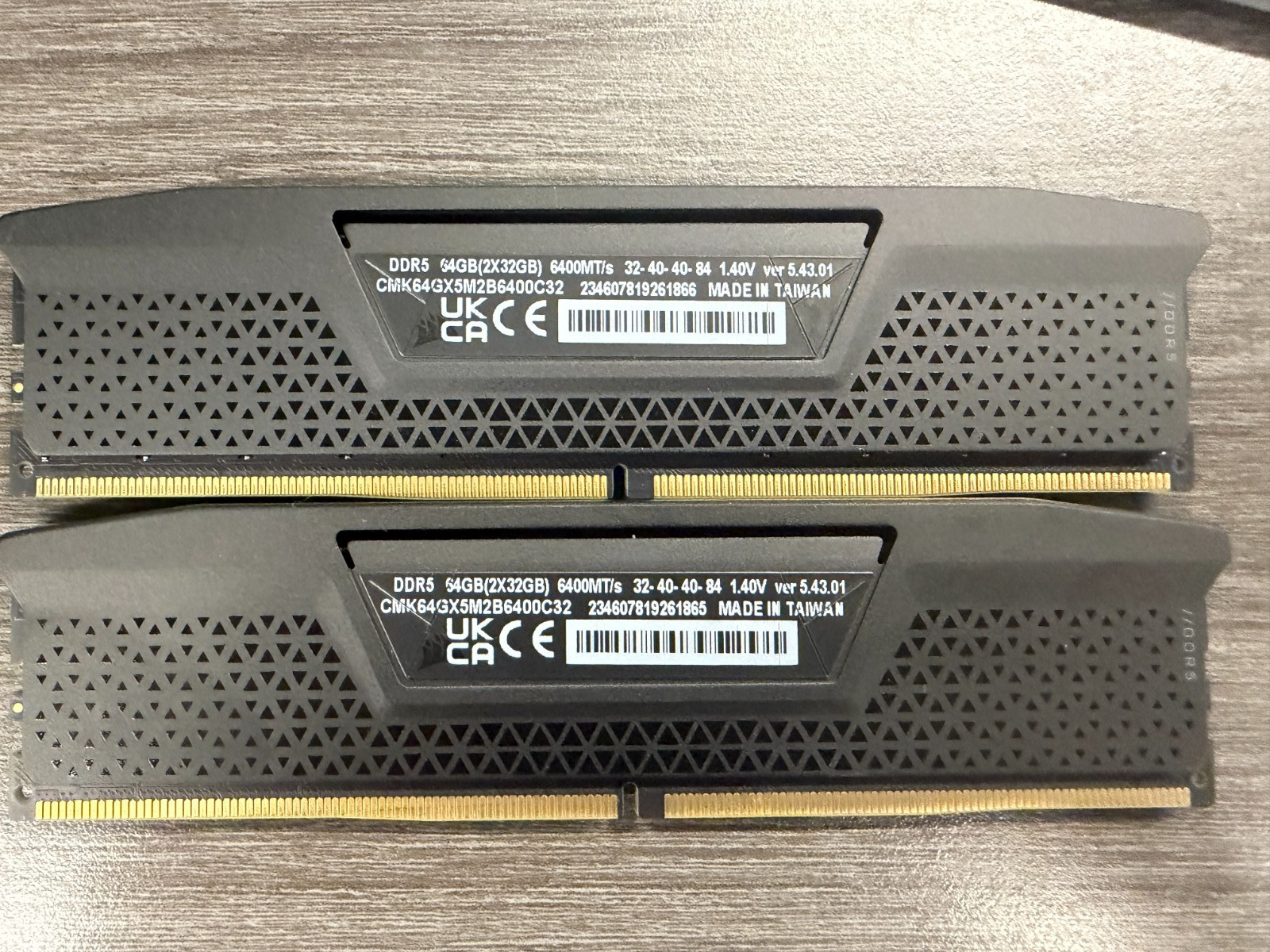 Corsair Vengeance 64GB 2x32GB DDR5 6400 6000 CL32 XMP 3.0 Desktop Memory