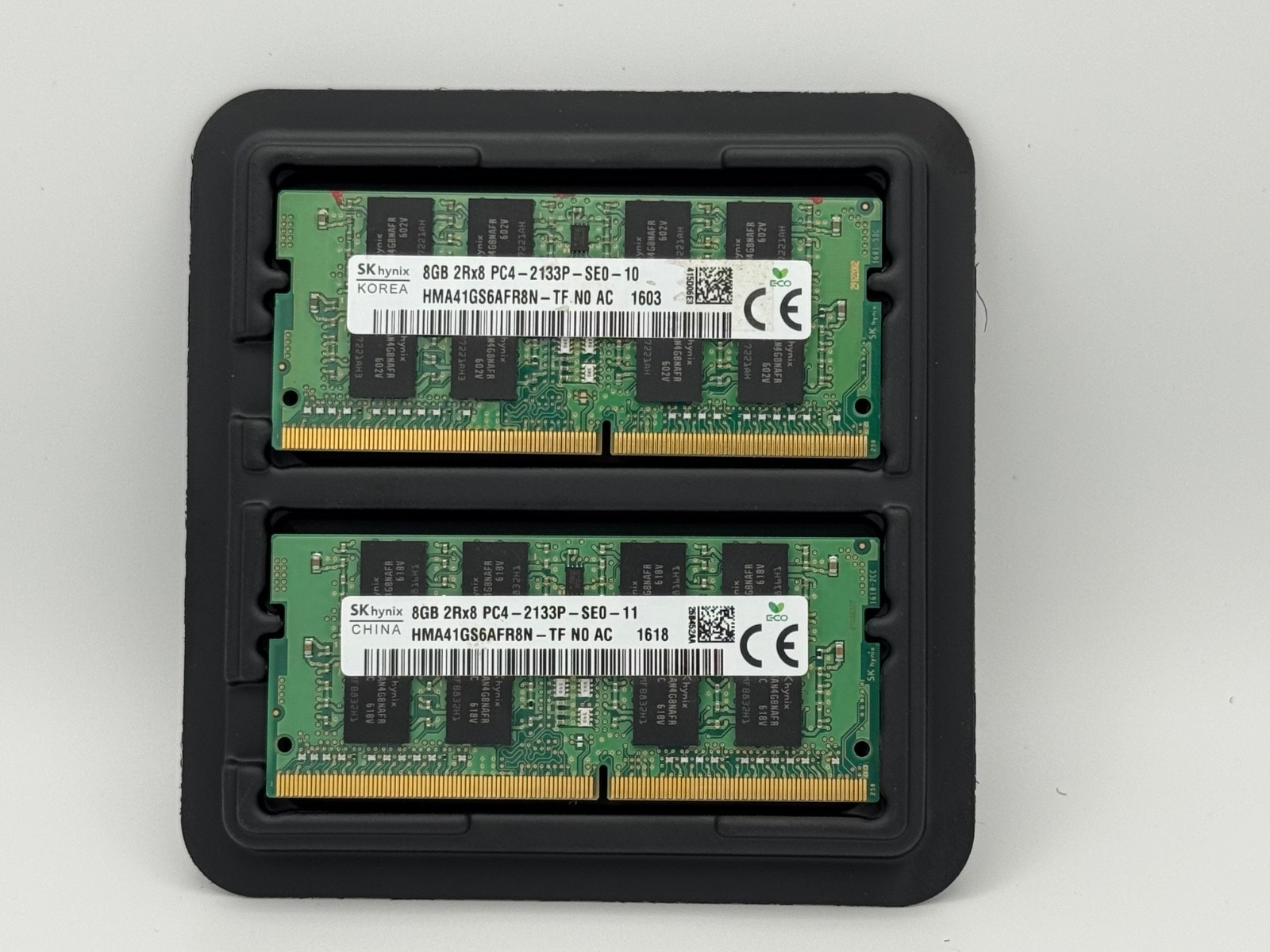 SK Hynix 16GB Kit (2x8GB) DDR4 2133MHz PC4-2133P SO-DIMM RAM HMA41GS6AFR8N-TF