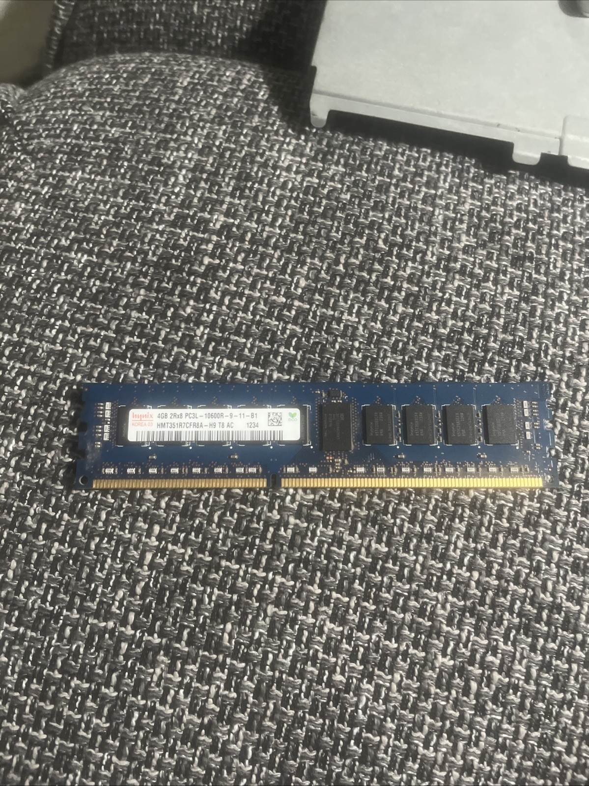2 Pack Hynix 4GB DDR3 SDRAM DIMM PC3L-10600E 240-Pin RAM HMT351U7CFR8A-H9
