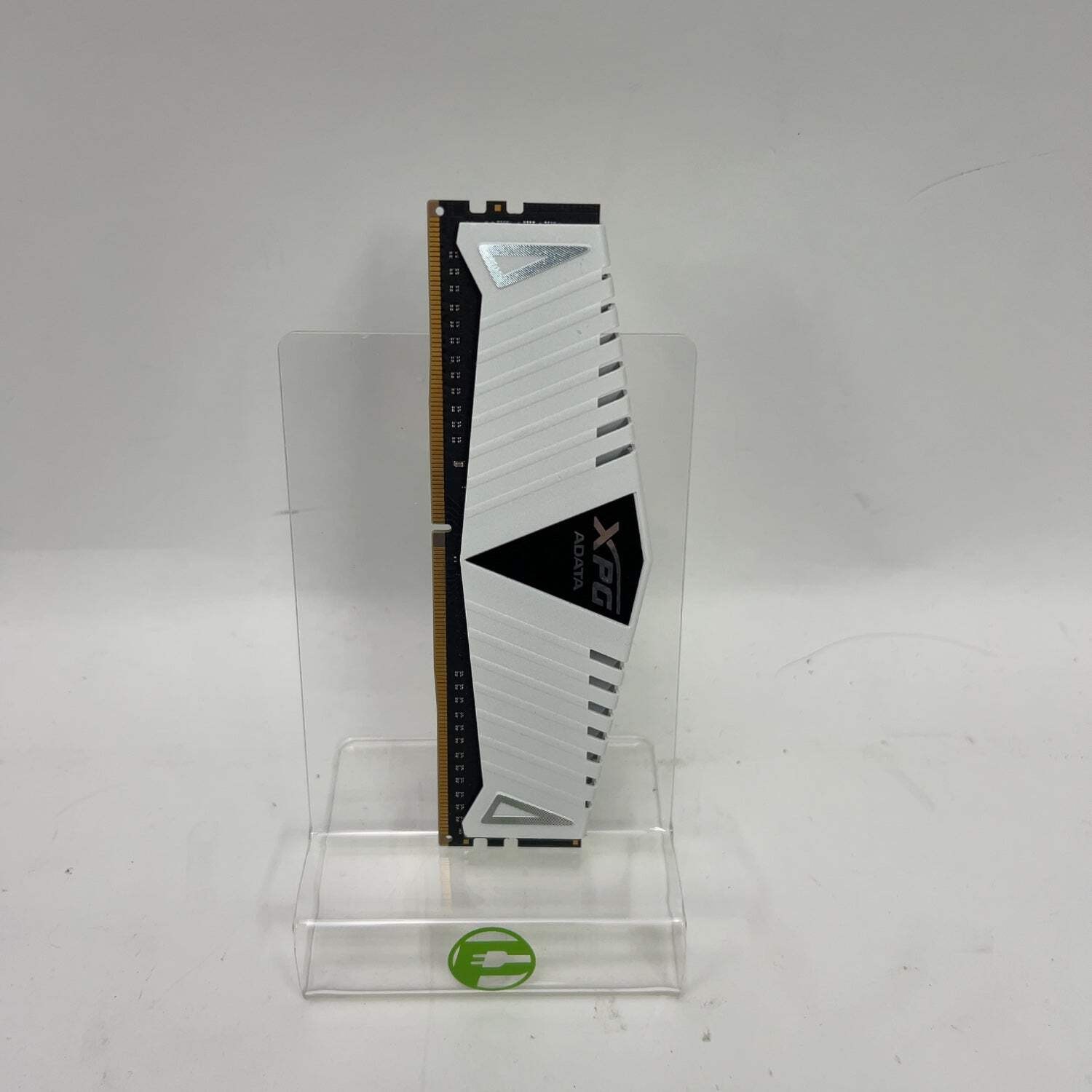 ADATA XPG AX4U300038G16-BWZ